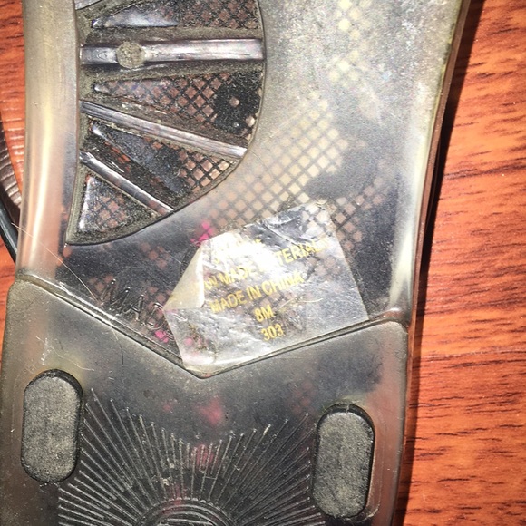 Pink & Pepper Black Floral Lace Bow Jelly Sandals - Picture 5 of 5